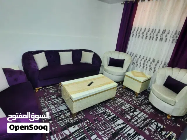 كنب سبع مقاعد شبه جديد استخدام عرسان