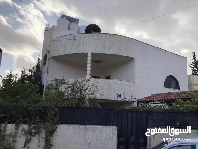 185 m2 3 Bedrooms Townhouse for Sale in Zarqa Jabal El Shamali Rusaifeh