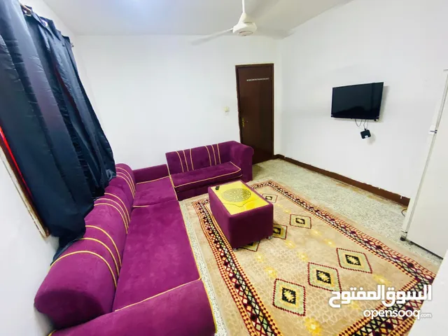 120 m2 Studio Apartments for Rent in Muscat Qurm