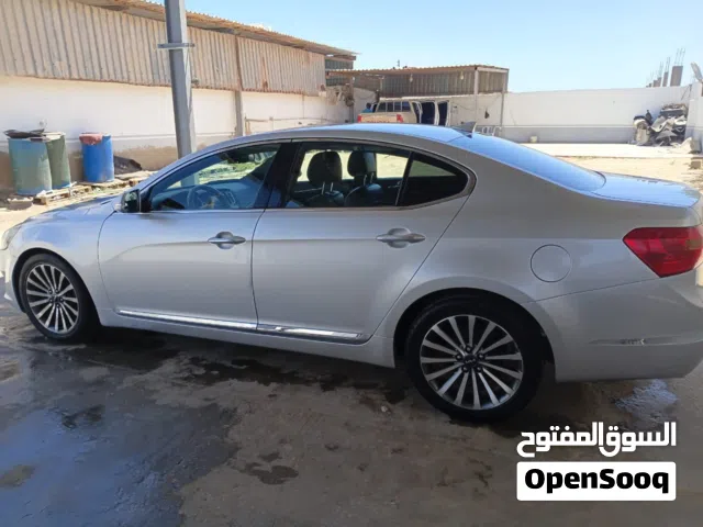 2010 كيا كادينزا Premium