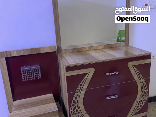 غرفة نوم كاملة 5 قطع نظيفة جدا