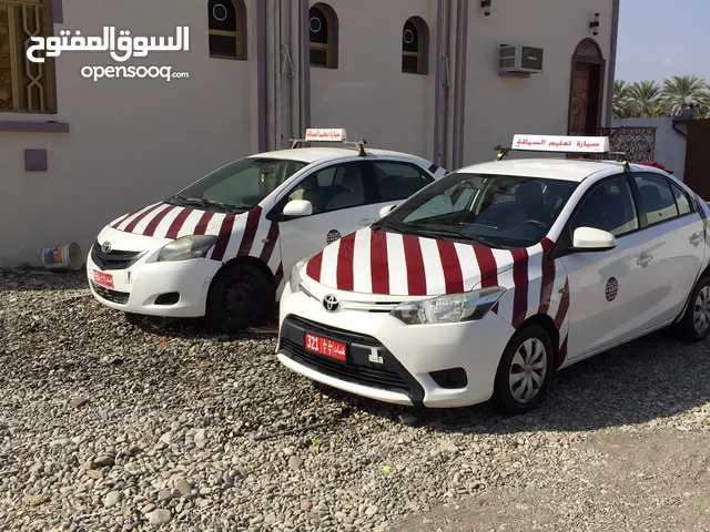 تعليم السياقه لمن يرغب حصول ع رخصه القياده لرجال ونساء