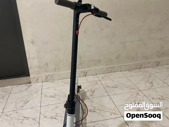 سكوتر كهربائي مستعمل للبيع