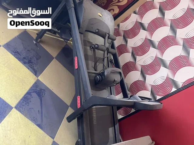 ماشيه جميلة جدا لتخسيس موجوده في حدايق القبه لا يوجد توصيل