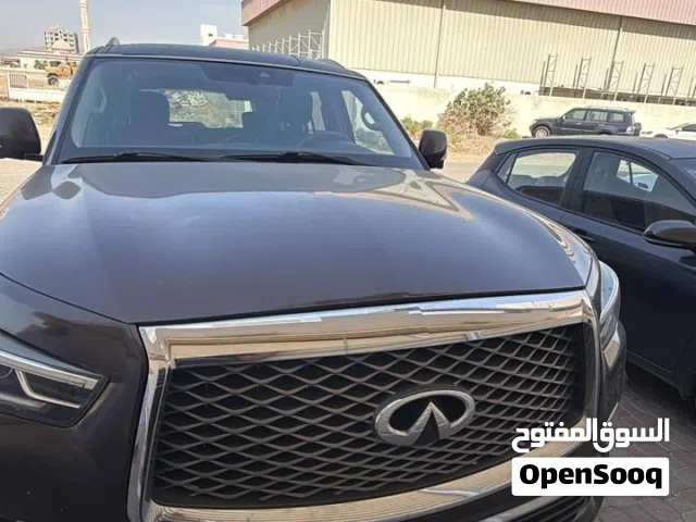 2019 إنفينيتي QX80 Luxe
