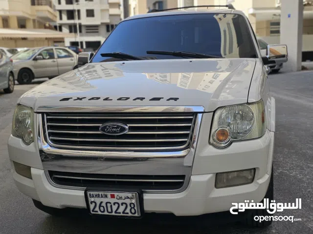 Used Ford Explorer in Muharraq