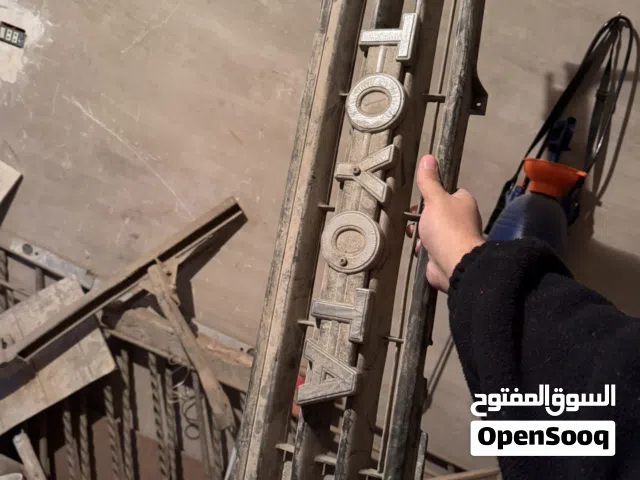 قطع تويوتا هايلوكس 1986