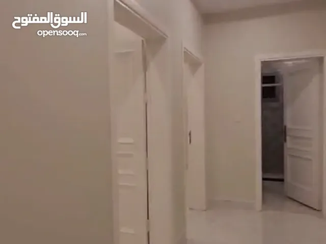 210 m2 4 Bedrooms Apartments for Rent in Al Riyadh Dhahrat Laban