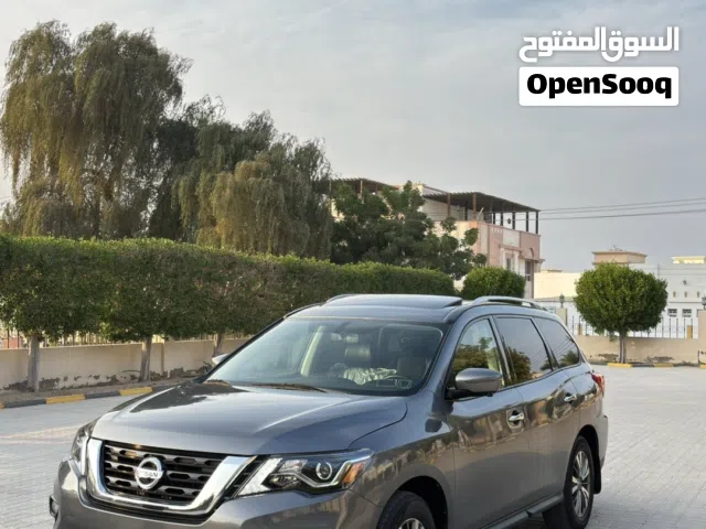 Used Nissan Pathfinder in Muscat