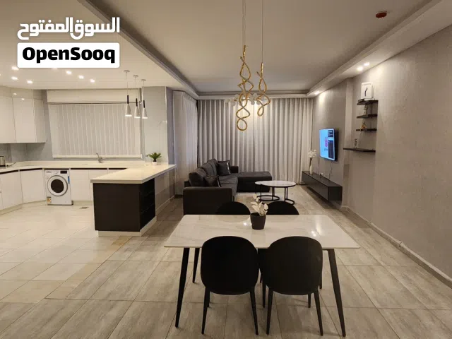 شقة مفروشة فاخرة في - عبدون - غرفتين نوم ماستر و فرش فاخر و موقع مميز ID#: 2004