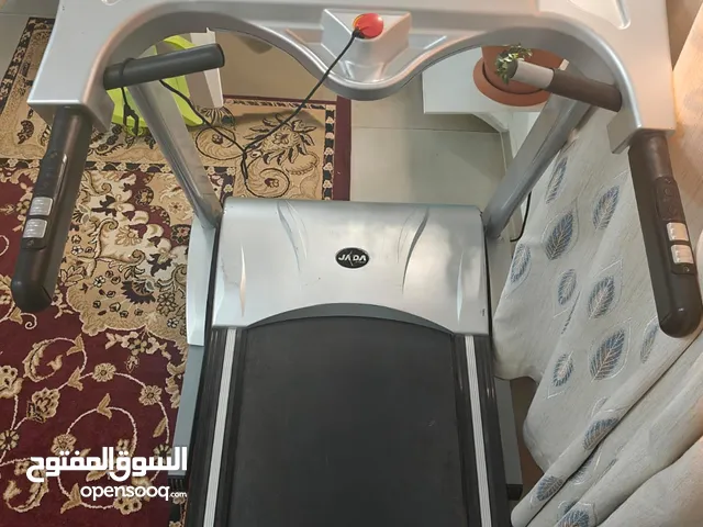 جهاز مشي مستعمل بحالة ممتازة