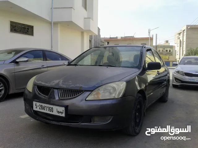 Used Mitsubishi Lancer in Tripoli