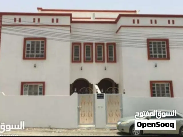 700 m2 More than 6 bedrooms Villa for Rent in Al Sharqiya Ibra