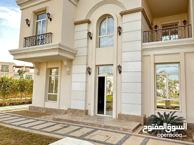 245 m2 4 Bedrooms Villa for Sale in Cairo Fifth Settlement