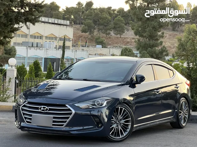 Used Hyundai Avante in Amman