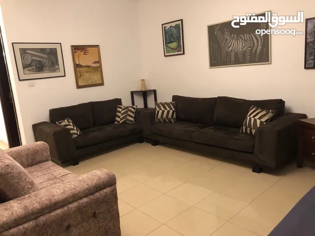 190 m2 3 Bedrooms Apartments for Rent in Amman Abdoun