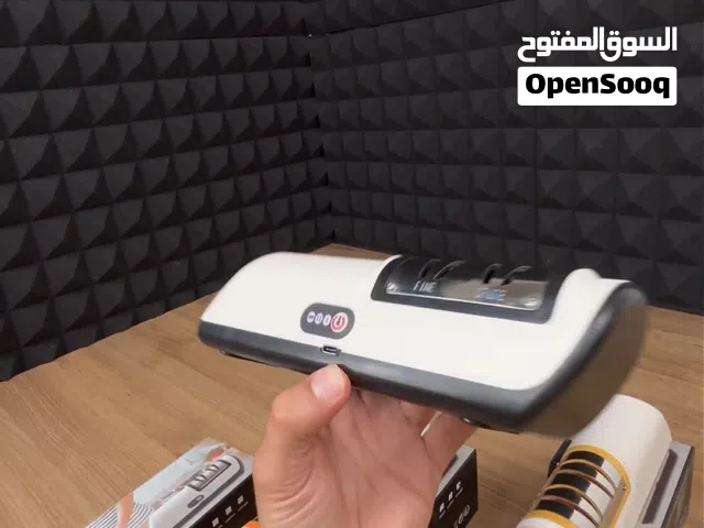 مسن السكاكين الكهربائي الاسلكي الذكي