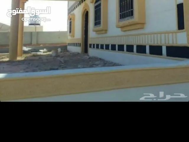 لياسه ملونه باللاسمنت الابيض وبطحاء الرياض متواجدين في جميع أنحاء المملكه اتصل نصل