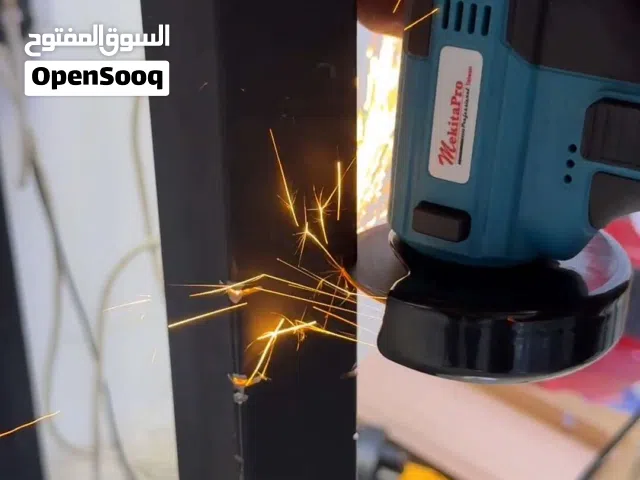 عدة انشائية.. دريل.. كوسرة شحن للبيع