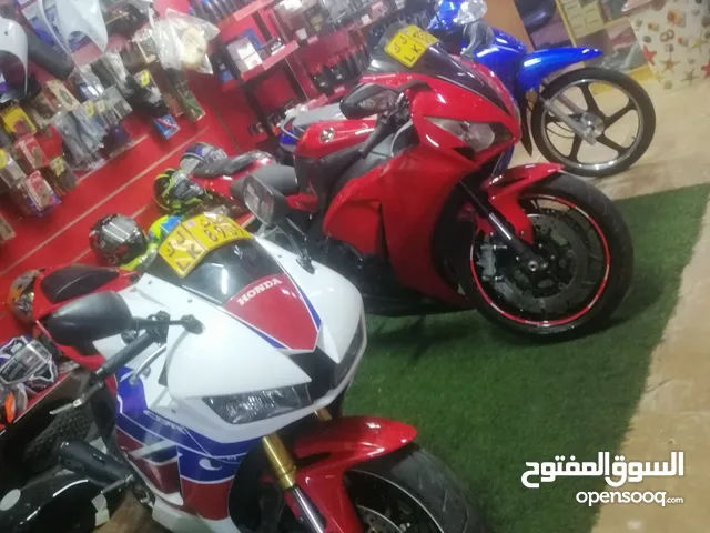 Honda CBR1000RR 2015 in Al Batinah