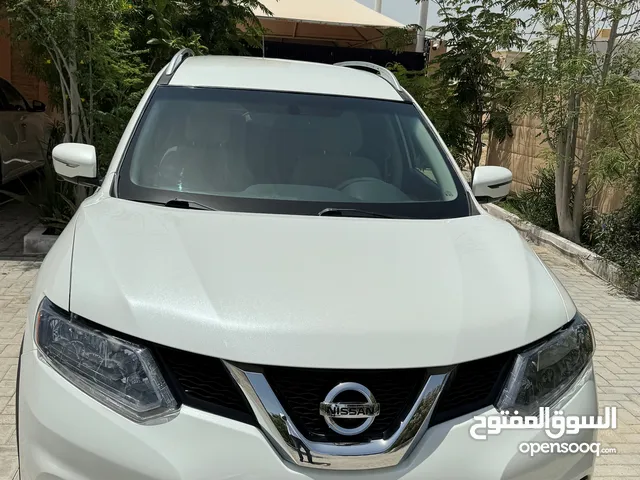 Nissan Rogue 2015 in Ajman