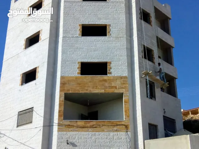125 m2 More than 6 bedrooms Townhouse for Sale in Zarqa Shomer