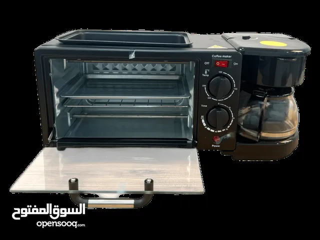 فرن 3 في 1 من سلفر كرست الاستخدامات: القلي: مثالي لقلي البيض، النقانق، ولحم البقر المقدد. الخبز:
