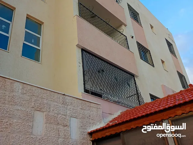 شقة للبيع مدينة الشرق/المرحلة الثالثة بسعر مغري من المالك