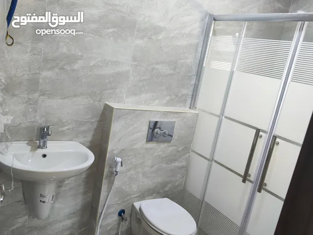 150 m2 5 Bedrooms Apartments for Sale in Irbid Al Rahebat Al Wardiah