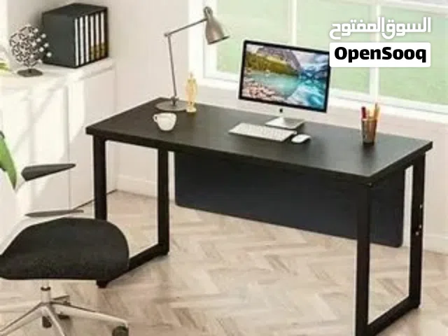 طاولة مكتب تفصيل بقواعد جديدة قادرة على التحمل بحالة ممتازة جدا مناسبة لتجميعات البيسي