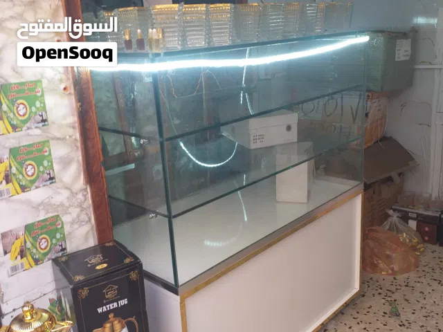 فيترينا نضيفة وشوية بضاعة