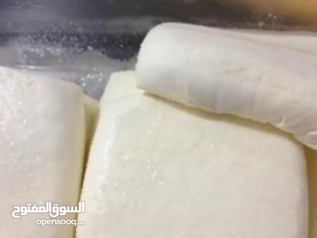 موجود في عمان جميد كركي وجبنة غنم كامل