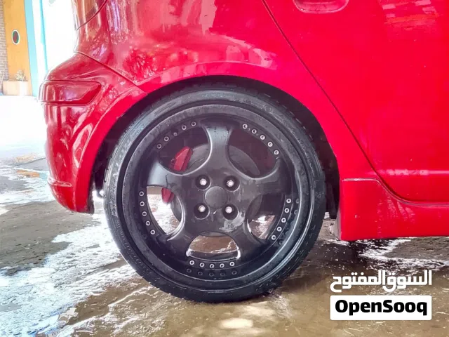 قومات 17 للبيع