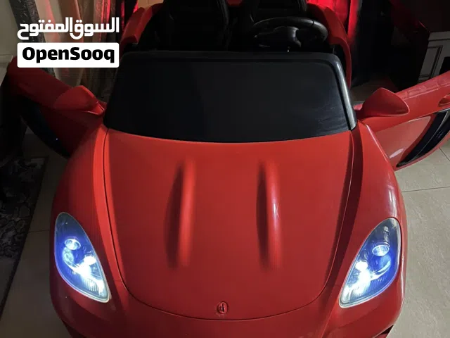سيارة أطفال بحالة جيدة للبيع