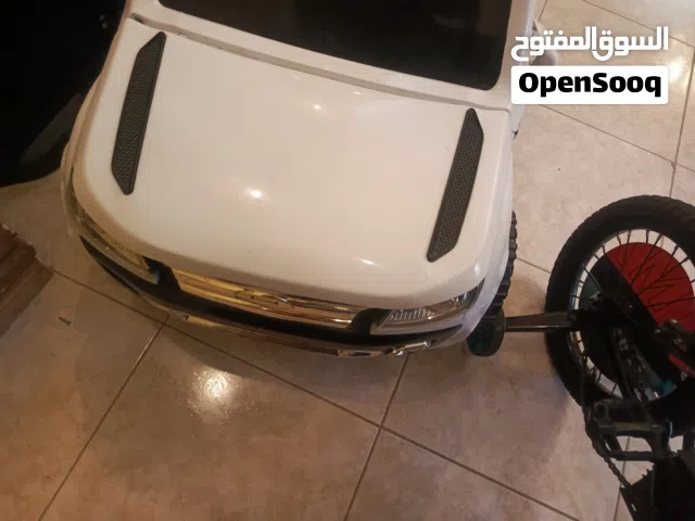 دراجه رباعيه بحالة جيده