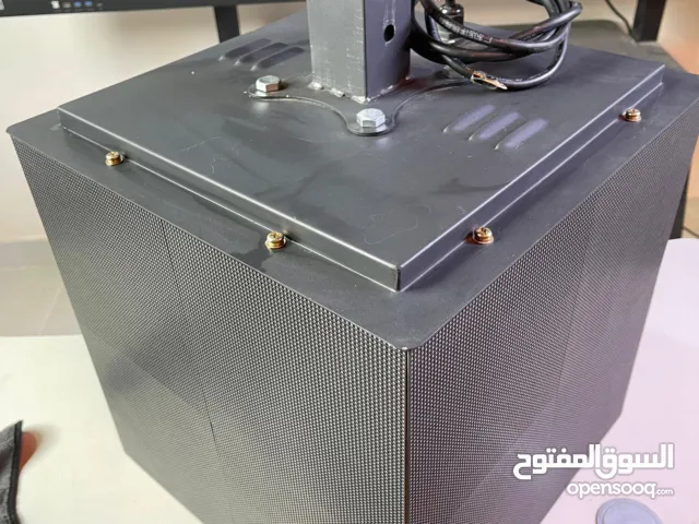 شاشة LED للإعلانات والفيديوهات للبيع شاشة LED للإعلانات بحالة جيدة وتشتغل 100%. مناسبة لعرض إعلان