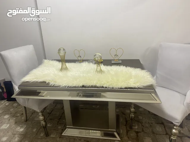 طاولة سفره