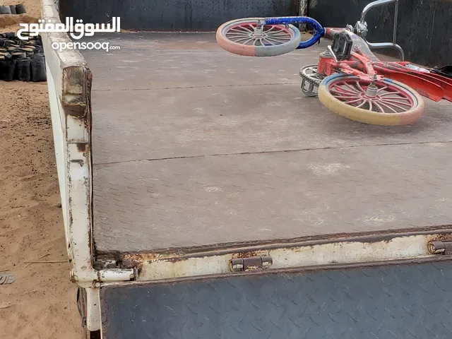 دينا مستبيشي نضيف مديل 2004