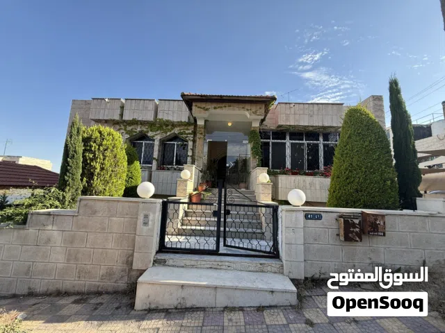 للبيع فيلا مستقلة مميزة في طبربور – سكن و استثمار