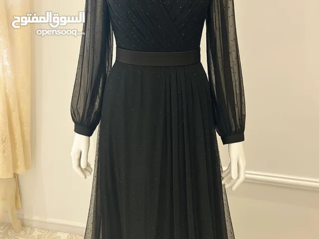 فساتين سهرة و اعراس و حفلات
