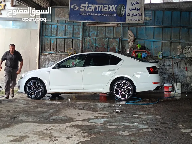 سكودا اوكتافيا حبه مميزه