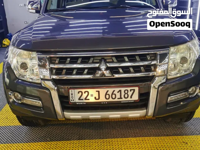 2016 ميتسوبيشي باجيرو Standard
