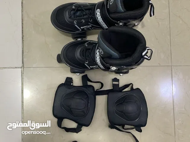 حذاء تزلج بالعجلات - Roller Skates