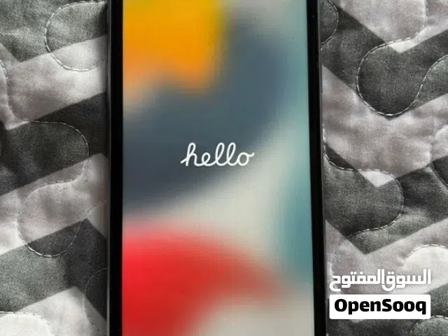 Apple iPhone 11 64 GB in Tripoli