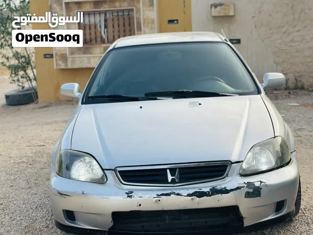 2000 هوندا سيفيك DX