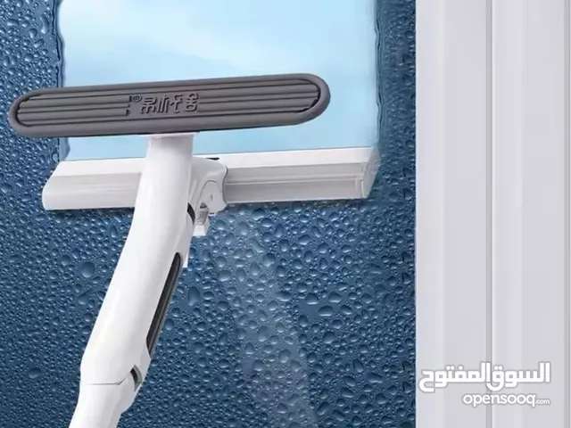ممسحة نوافذ رش بزجاجة رذاذ 4 في 1 رشاش خاص إمداد موحد بالمياه يمنع التنقيط بشكل فعال عمود المنيوم