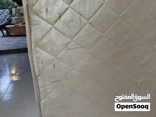 فرشة المانية زنبرك مستخدم