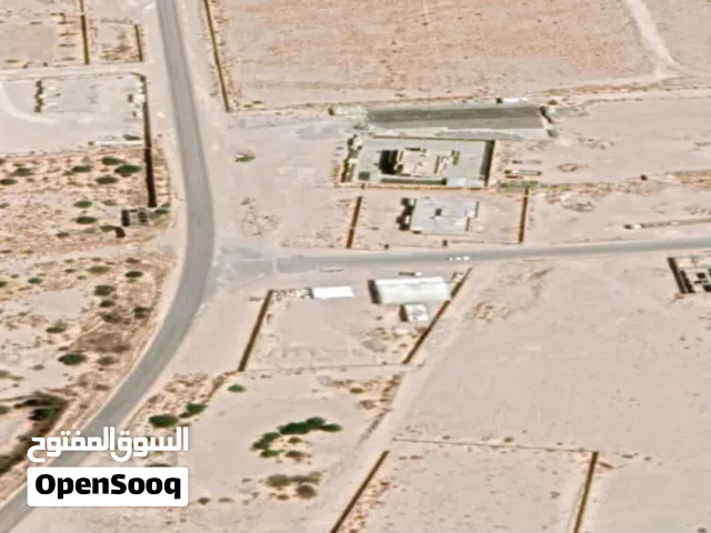 قطعة أرض للبيع أو تبديل بمنزل في طمينه مساحتها 1500متر في منطقة زريق على طريق ترابي بعرض 8متر