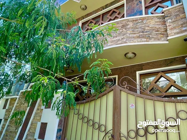 200m2 3 Bedrooms Townhouse for Sale in Baghdad Tunis