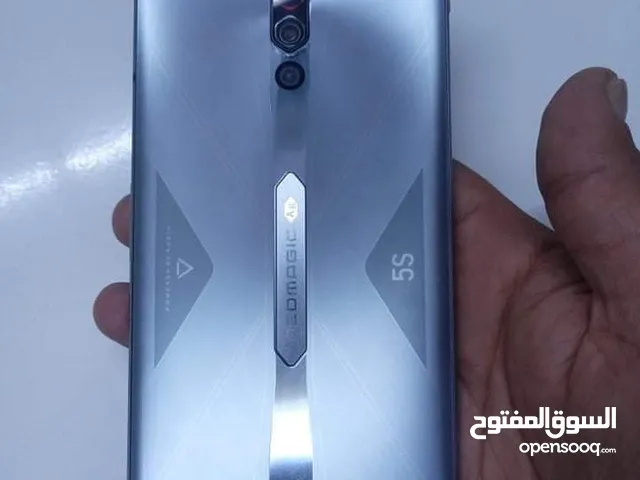 Xiaomi Mi 5 128 GB in Mafraq